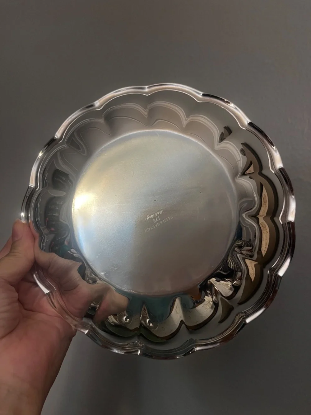 Vintage Reed & Barton Silver Plated Serving 8” Bowl / Scalloped Fluted Bowl